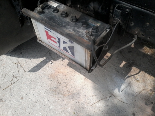 ขาย 6 ล้อดั้ม isuzu 88 แรง