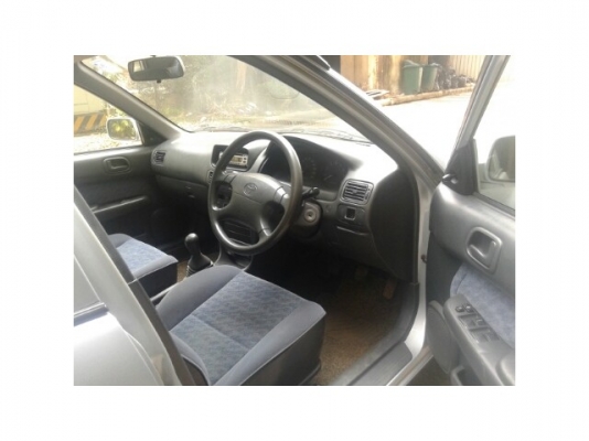 รถสวย พร้อมใช้ Toyota Corolla 1.5 MT