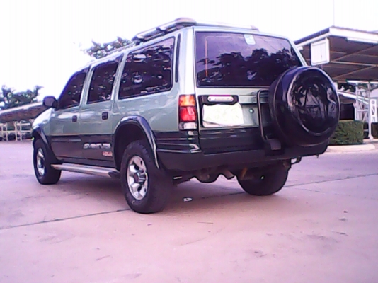 ขายisuzu adventure 4Wd สภาพพร้อมใช้งานครับ 179000บาทไทยครับ