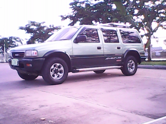 ขายisuzu adventure 4Wd สภาพพร้อมใช้งานครับ 179000บาทไทยครับ