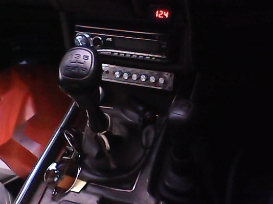 ขายisuzu adventure 4Wd สภาพพร้อมใช้งานครับ 179000บาทไทยครับ