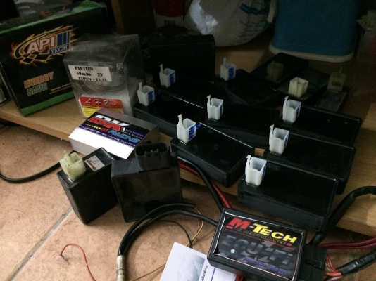 ขออนุญาตขายกล่องไฟแต่งsonic cbr wave100,110 w125 แรงๆ ไม่ตัดรอบ 1199 พร้อมส่งemsโทรหรือทักแชท 0825671760 มาลองใส่ดูก่อนได้คับ ไม่เห็นผลคืนเงินทันทีคับ