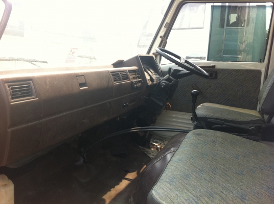 HINO FB113 ดั้ม เครื่อง WO4D -117 แรงม้า ช่วงล่าง F หน้า-หลัง ทะเบียนพร้อมโอน