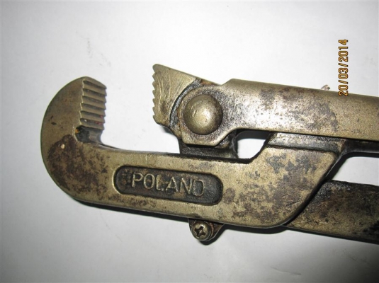 ประแจคอม้า Poland เหล็กดีมาก ๆ สภาพปากเดิม ๆ ขนาดน่าจะ 1 นิ้ว