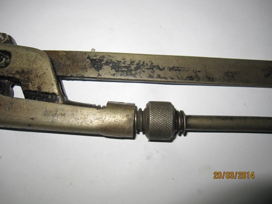 ประแจคอม้า Poland เหล็กดีมาก ๆ สภาพปากเดิม ๆ ขนาดน่าจะ 1 นิ้ว