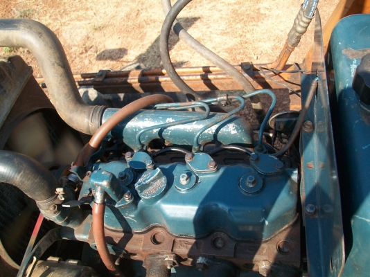 คูโบต้าZL2201dt 4X4พร้อมดันหน้าและกันจมผาน5ทำสีตัวถังใหม่เพื่อความสวยงาม