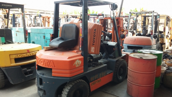 TOYOTA 5FD25 TOYOTA 5FD25