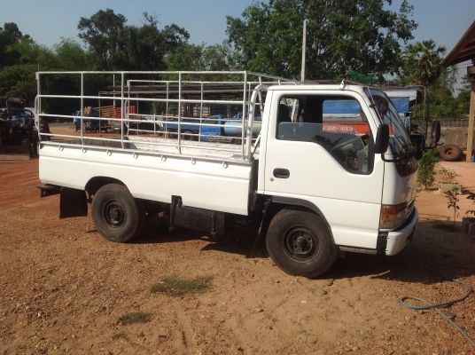 ขายรถ 4ล้อประกอบISUZUเครื่อง 100แรง4JG1เล่มทะเบียนพร้อมโอน