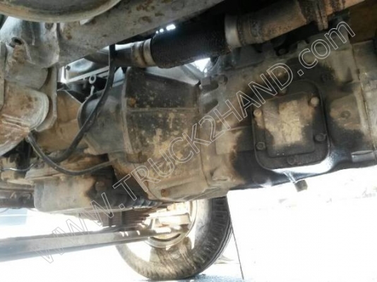 รถบรรทุก 6 ล้อ ยี่ห้อ ISUZU รุ่น NPR