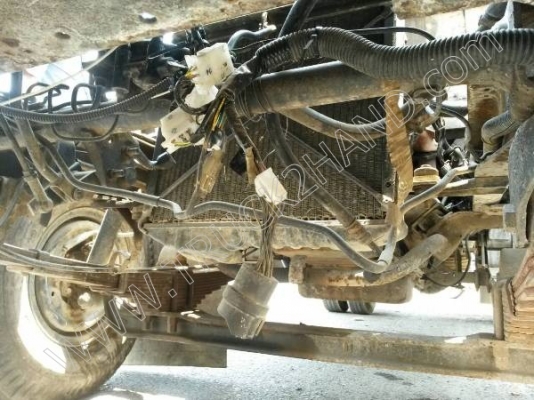 รถบรรทุก 6 ล้อ ยี่ห้อ ISUZU รุ่น NPR