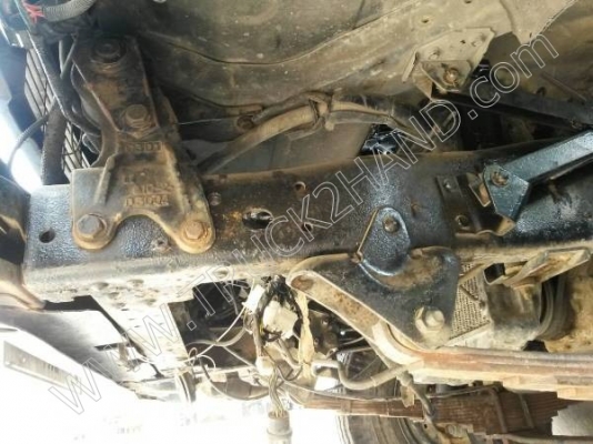 รถบรรทุก 6 ล้อ ยี่ห้อ ISUZU รุ่น NPR