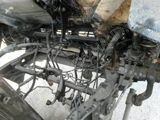 รถบรรทุก 6 ล้อ ยี่ห้อ ISUZU รุ่น NPR