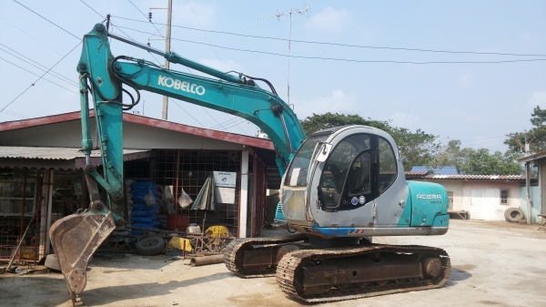 ขายด่วนรถเเม็คโครKOBELCO SK100-5มาร์คไฟร์รถนำเข้าเก่าญี่ปุ่นแท้ไม่เคยใช้งานเมืองไทยเลยมีปั้มลายหัวกระแทกพร้อม