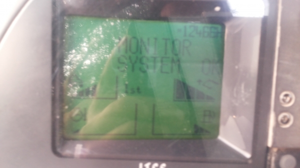 ขายด่วนรถเเม็คโครKOBELCO SK100-5มาร์คไฟร์รถนำเข้าเก่าญี่ปุ่นแท้ไม่เคยใช้งานเมืองไทยเลยมีปั้มลายหัวกระแทกพร้อม