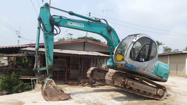 ขายด่วนรถเเม็คโครKOBELCO SK100-5มาร์คไฟร์รถนำเข้าเก่าญี่ปุ่นแท้ไม่เคยใช้งานเมืองไทยเลยมีปั้มลายหัวกระแทกพร้อม