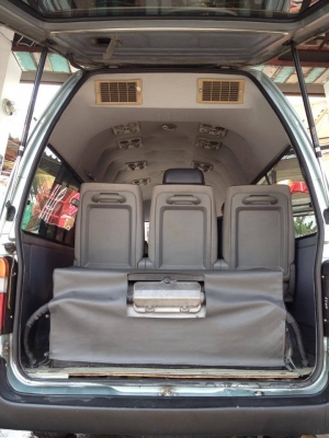 ขายTOYOTA, COMMUTER  หลังคาสูง(ช่วงยาว) ปี 2003 ครับ