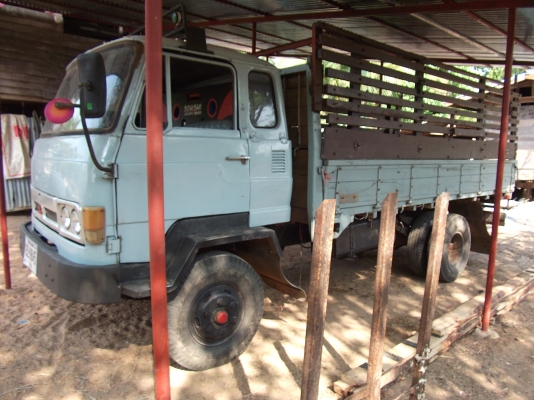 ต้องการขายรถ6ล้อมิสซูfuso  295,000