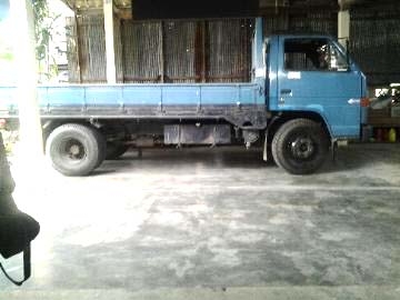 ขายรถ 6 ล้อ อีซูซู  NPR115