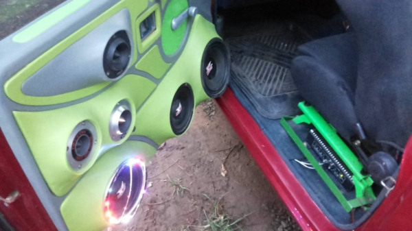 **190,000 บ.ต่อรอง**ขายกระบะแค็ป เครื่องเสียงกระหึ่ม MITSU L200 AEROBODY 2.5 ปี 34/91 เครื่องเดิมเกียร์เดิม แน่นดี แรงดี เกียร์ดีไม่หลุด ช่วงล่างแน่นคัสซีสวยเดิมไม่ผุ กระบะดีพื้นไม่ผุ หัวเก๋งดีภายในดีคอนโซลครบ แอร์ พ.พาวเวอร์ ล้อแม็ก ยางดี4เส้น ติดเครื่อง