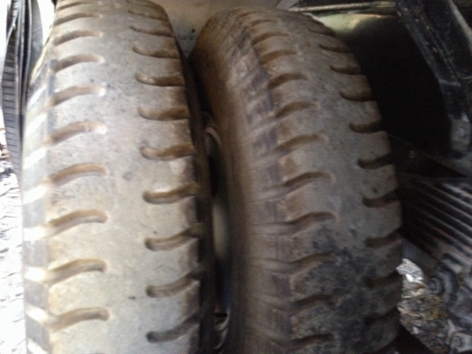 ขายหัวลากพร้อมหางพื้น2เพลา