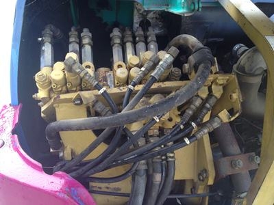 ขาย PC30-7E สภาพสวย พร้อมใช้งานนำเข้าจากประเทศญี่ปุ่น/ติดต่อ อำพล 090-9694506,080-3031241