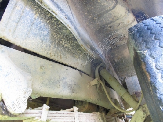 รถบรรทุกน้ำหัวยาว ยี่ห้อ NISSAN