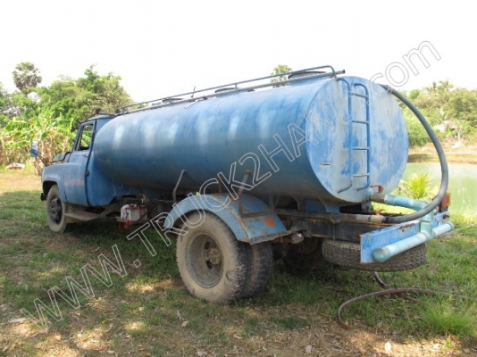 รถบรรทุกน้ำหัวยาว ยี่ห้อ NISSAN