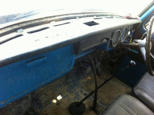 รถบรรทุกน้ำหัวยาว ยี่ห้อ NISSAN