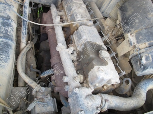 รถบรรทุกน้ำหัวยาว ยี่ห้อ NISSAN