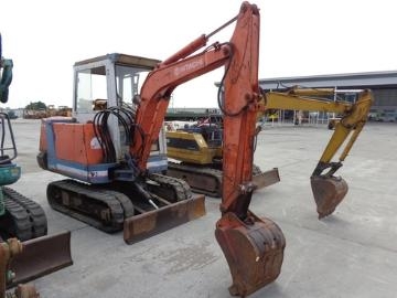 ขายด่วนรถเเม็คโครHITACHI EX27เทียบเท่า PC30มีหัวเก๋งเคื่องIZUSU3สูบเก่าญี่ปุ่นแท้ไม่เคยใช้งานเมืองไทยเลย