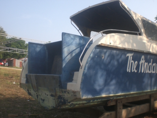 ขายเรือไฟเบอร์กาสขนาดยาว8.50 เมตร กว้าง 2.50 เมตรสภาพพร้อมใช้งาน มีเทเลอร์ให้ด้วย ขายเรือไฟเบอร์กาสขนาดยาว8.50 เมตร กว้าง 2.50 เมตรสภาพพร้อมใช้งาน มีเทเลอร์ให้ด้วย