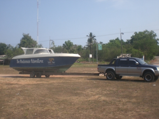 ขายเรือไฟเบอร์กาสขนาดยาว8.50 เมตร กว้าง 2.50 เมตรสภาพพร้อมใช้งาน มีเทเลอร์ให้ด้วย ขายเรือไฟเบอร์กาสขนาดยาว8.50 เมตร กว้าง 2.50 เมตรสภาพพร้อมใช้งาน มีเทเลอร์ให้ด้วย