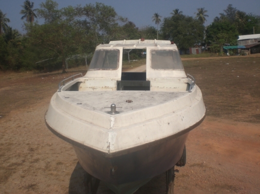 ขายเรือไฟเบอร์กาสขนาดยาว8.50 เมตร กว้าง 2.50 เมตรสภาพพร้อมใช้งาน มีเทเลอร์ให้ด้วย ขายเรือไฟเบอร์กาสขนาดยาว8.50 เมตร กว้าง 2.50 เมตรสภาพพร้อมใช้งาน มีเทเลอร์ให้ด้วย