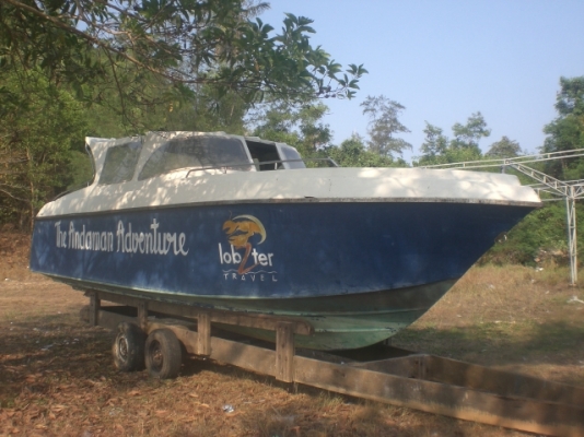 ขายเรือไฟเบอร์กาสขนาดยาว8.50 เมตร กว้าง 2.50 เมตรสภาพพร้อมใช้งาน มีเทเลอร์ให้ด้วย ขายเรือไฟเบอร์กาสขนาดยาว8.50 เมตร กว้าง 2.50 เมตรสภาพพร้อมใช้งาน มีเทเลอร์ให้ด้วย