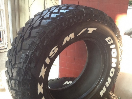 ขายยาง  Maxxis Bighorn  245 x 75 x 16