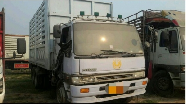 รถฮีโน่ 10 ล้อ รั้ว  ( ไม่ดั้ม )  FL1J  210 แรงม้า. สนใจติดต่อ  081 - 6079515