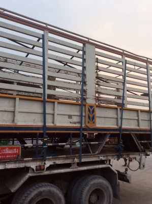 มัดจำแล้ว10000 คับ.***ขายกะบะคอกเหล็กกล่อง ยาว 7.20มคอกสูง ยกลงจากฮีโน่เมกก้า***