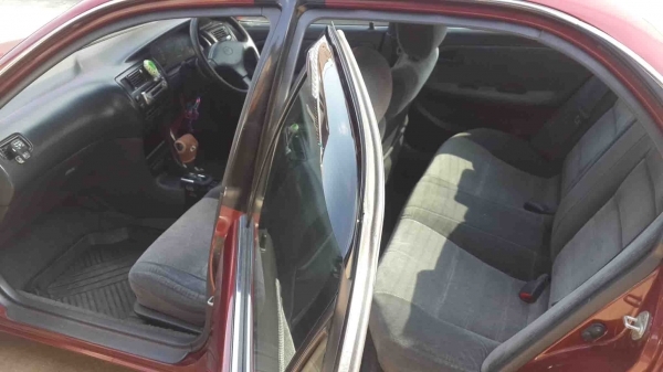 ขาย Toyota สามห่วง 1.6 Gli.ตัวท็อป รถบ้าน สภาพสวยพร้อมใช้งาน ติดแก็ส Lpg แล้วครับ