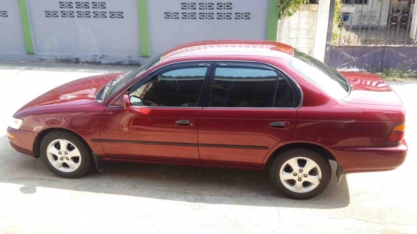 ขาย Toyota สามห่วง 1.6 Gli.ตัวท็อป รถบ้าน สภาพสวยพร้อมใช้งาน ติดแก็ส Lpg แล้วครับ