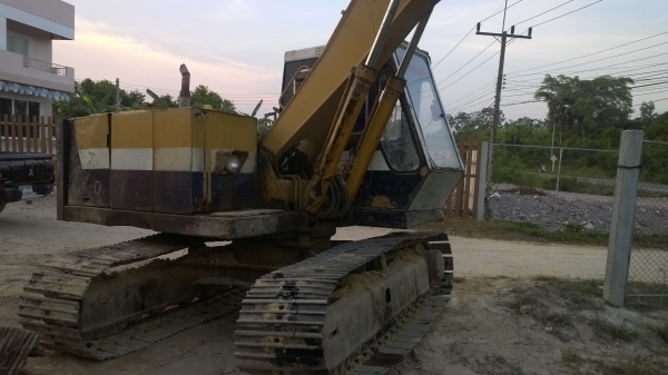 PC120-2 เอวแน่น เครื่อง ปั้ม แรงดี บอดี็เดิมๆยังสวย โซ่ แผ่นสวย...