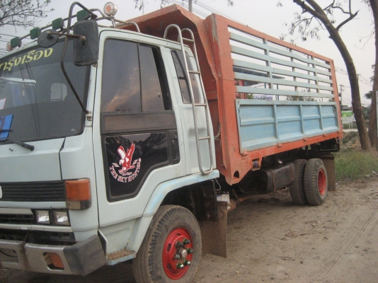 isuzu 6ล้อ ดั้ม พร้อมใช้งาน isuzu 6ล้อ ดั้ม พร้อมใช้งาน