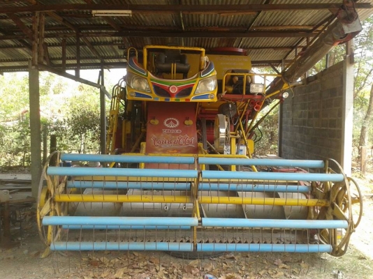 รถเกียวใอ้หนุ่มไวไฟเครื่องมิตซู210อุ้ม2.5 ตัวเดิน12