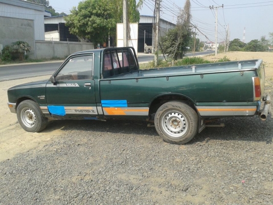 รถกระบะisuzukb2200รถสวย เอกสารฟร้อมสนใจใทรมา