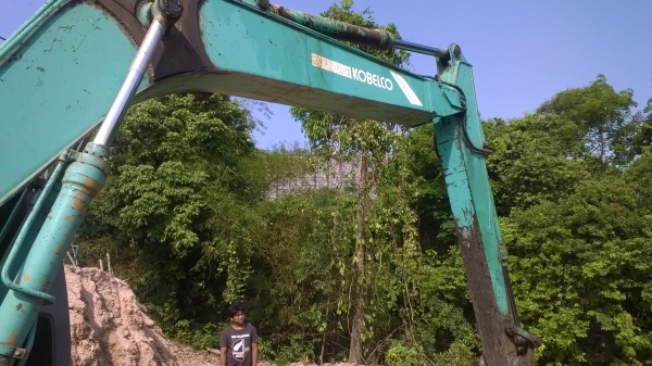 SK120-5 SUPER ไฟฟ้าครบ แอร์เย็น เอวแน่นๆโซ่สวยช่วงล่างยังสวยใช้ได้ รถทำงานอยู่...