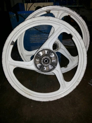 ขายแม็กเทียร่า ด่วนครับมีคู่เดียวสุดท้าย