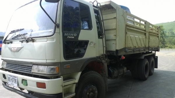 (ขายไปกระบี่)HINO FM3MNLD สิบล้อดั้ม 240แรงเครื่องM10C เกียร์ธรรมดา สโลว์ยก... (ขายไปกระบี่)HINO FM3MNLD สิบล้อดั้ม 240แรงเครื่องM10C เกียร์ธรรมดา สโลว์ยก...