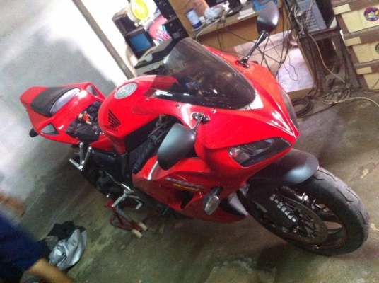 ขาย Honda CBR1000RR สพม. ขาย Honda CBR1000RR สพม.