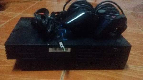 ขายplay2 ตัวหนาพร้อมจอย2อัน