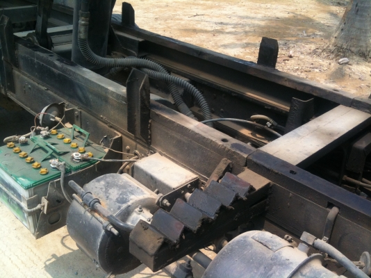 ขาย 6 ล้อดั้ม HINO KM505 เครื่องWO4D 117 แรง ทะเบียนเต็มพร้อมโอน ดั้มลงเล่มแล้วระบุมีแผงสูงไว้ด้วย มัดจำแล้ว 5,000 บาท