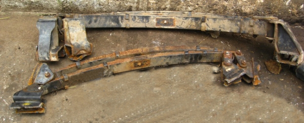 แหนบจิ๊ปมิตซู หน้ากว้าง ตัดแซสซีมา พร้อมเต้าแหนบโตงเตง ครบชุดหน้าหลัง